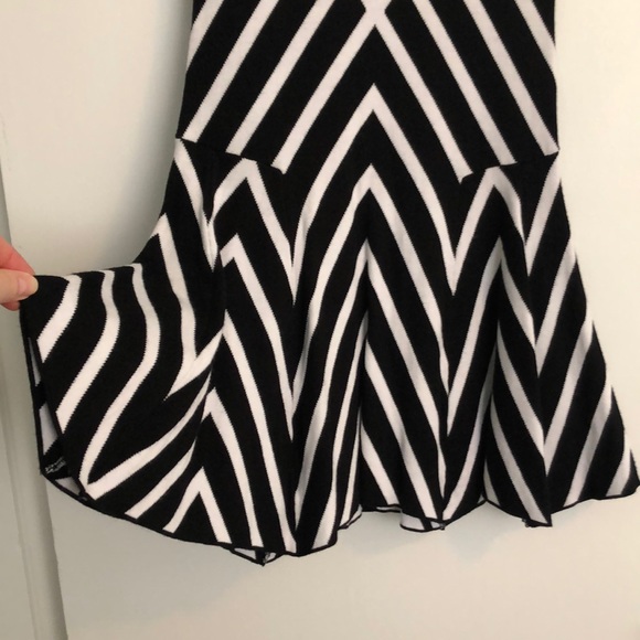 Banana Republic Geometric Dress - Petite Small - Picture 2 of 5